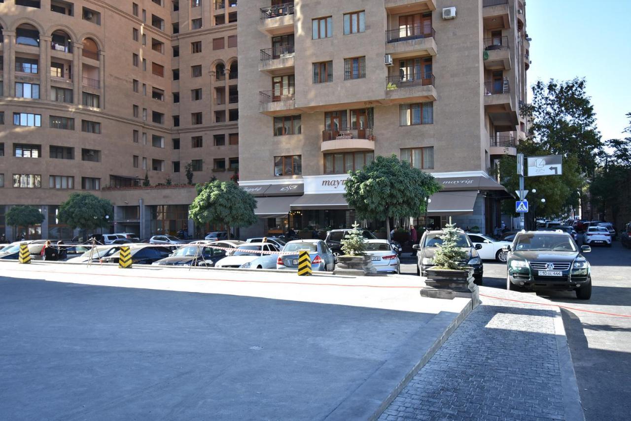 Yerevan4You Courtyard Bagian luar foto